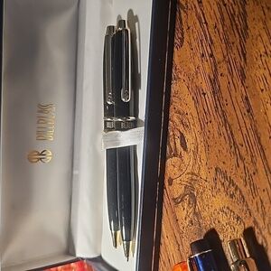 Bill Blass Pen Set New Bundle